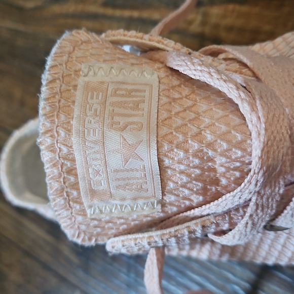 New Converse All☆Star Women's Light‎ Pink Textured Low-Top Sneakers. - Picture 7 of 12